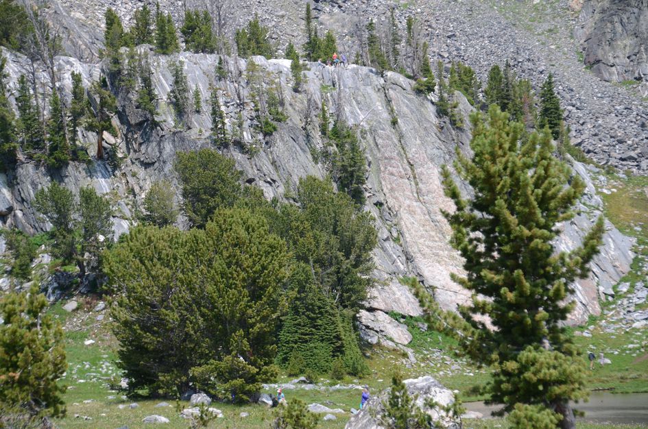 Beehive rockface 2